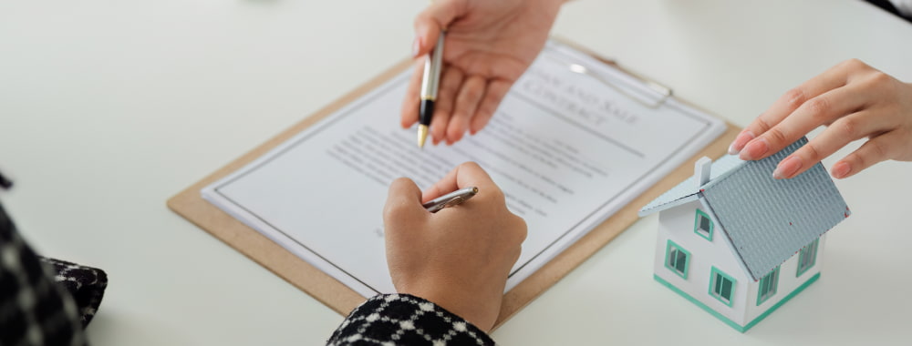 Signature d'un prêt immobilier pour fonctionnaire